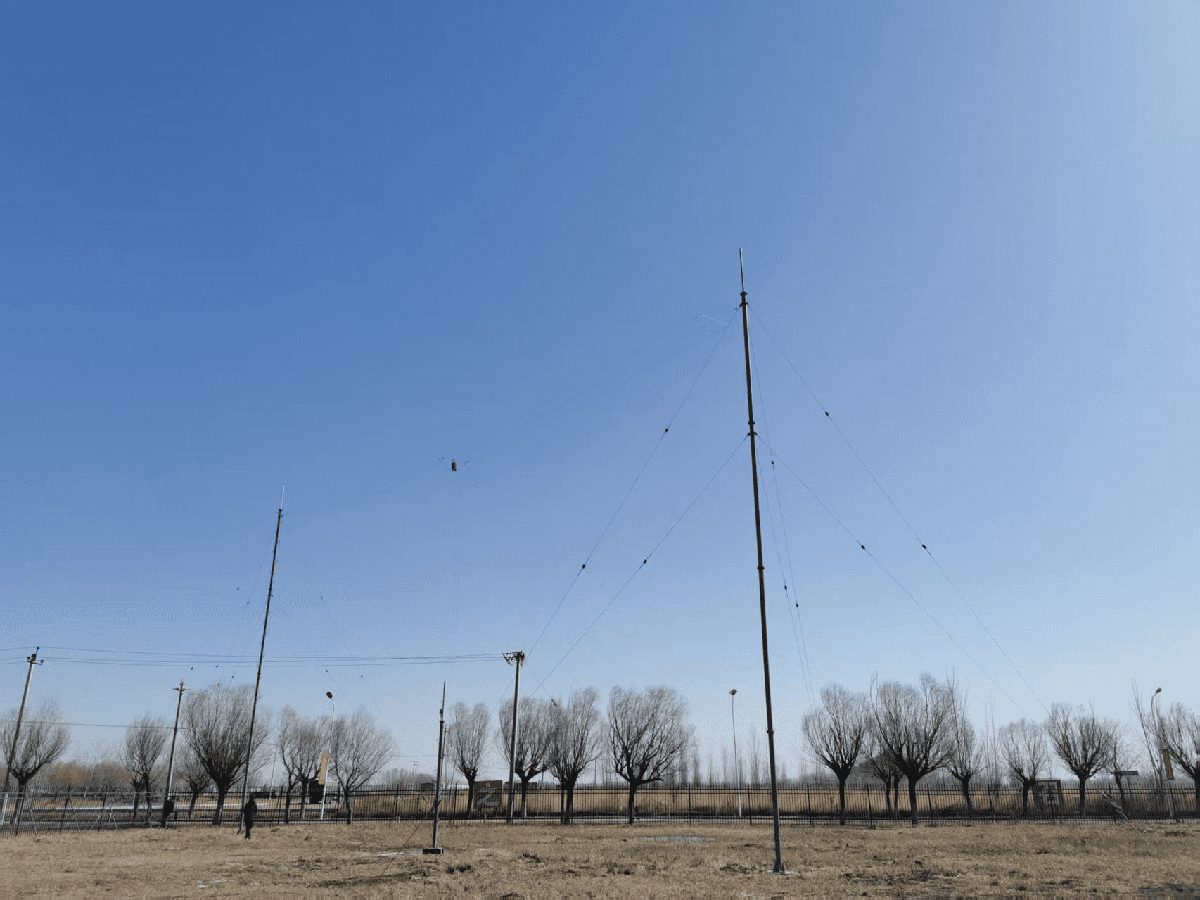 短波水平三线天线